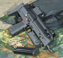 hk_mp7_rechts1 Kopie.png